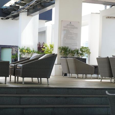 Naki Suites @ Silvertown Phnom Penh Exterior foto