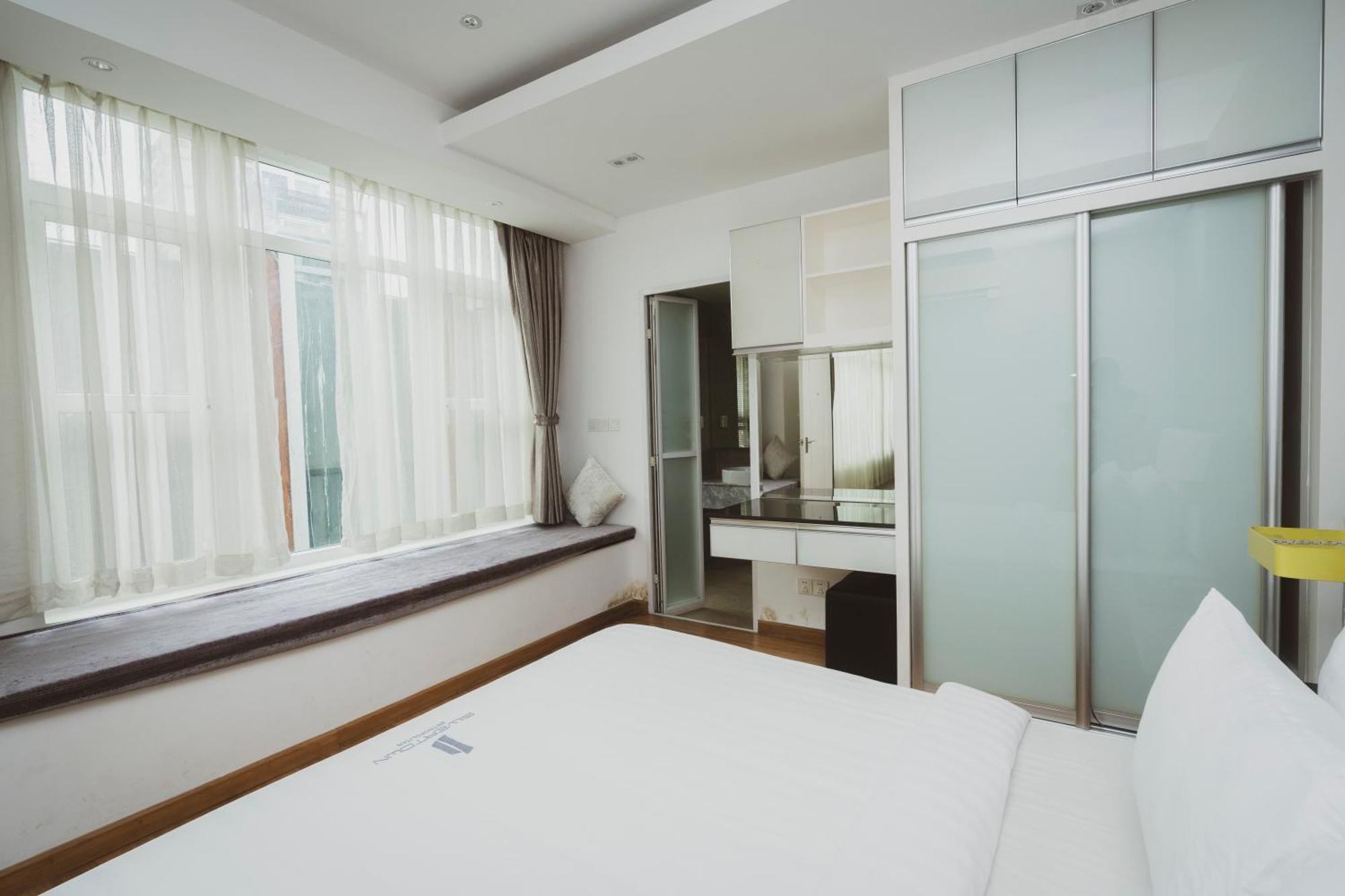 Naki Suites @ Silvertown Phnom Penh Exterior foto