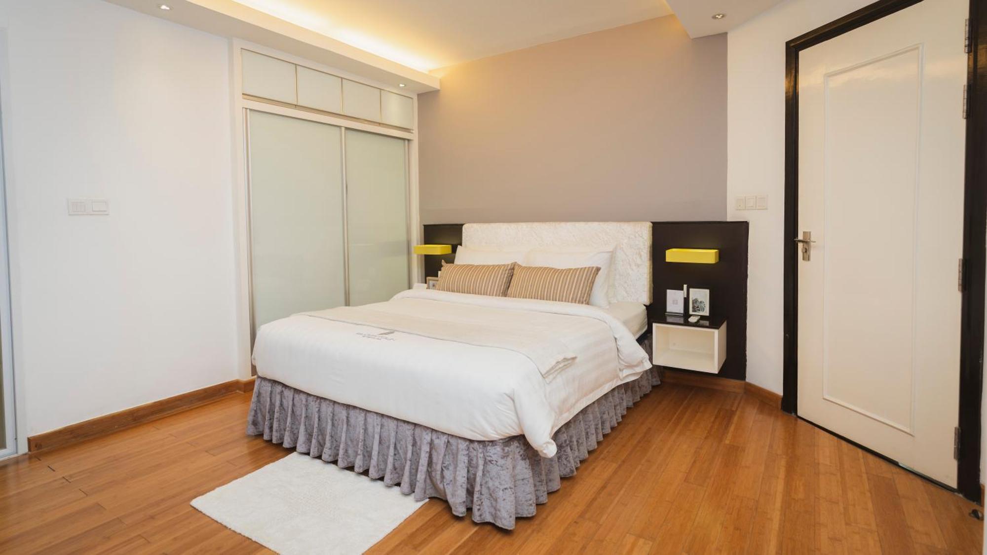 Naki Suites @ Silvertown Phnom Penh Exterior foto